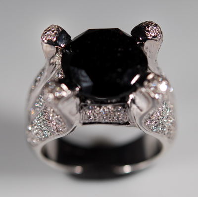 bague diamant noir